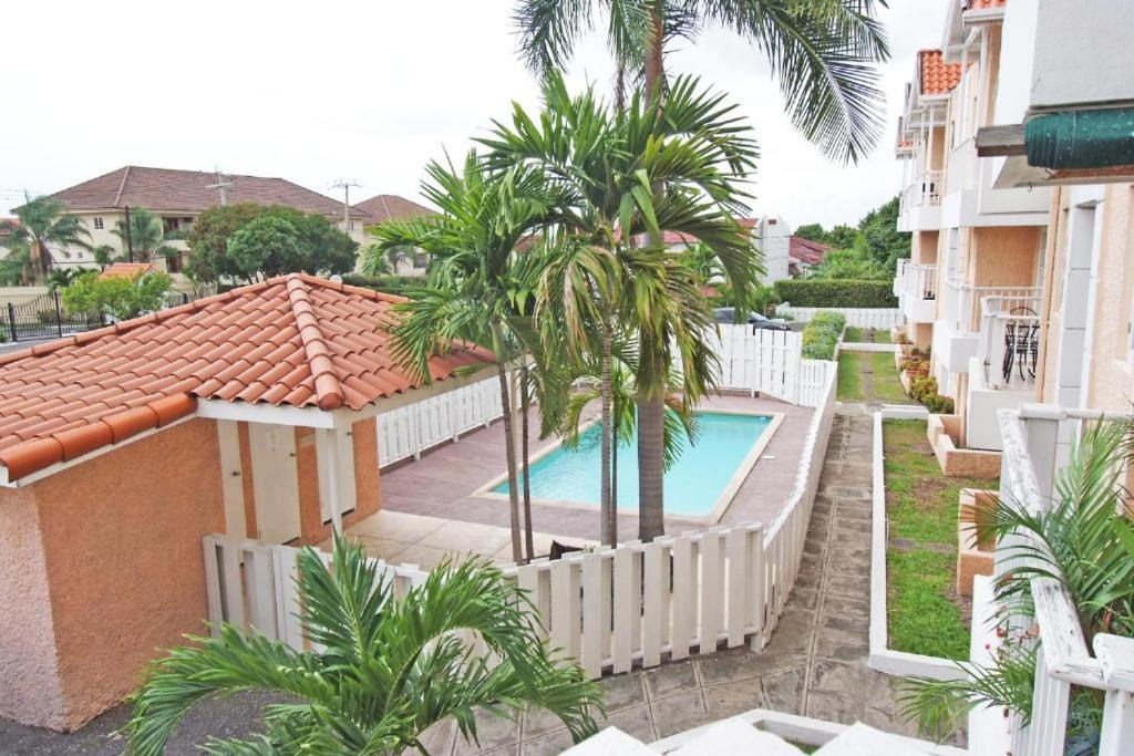 Finest Accommodation Marley Manor Apt # 513 Ground Floor 6 Marley Rd Kgn 6 Кінгстон Екстер'єр фото