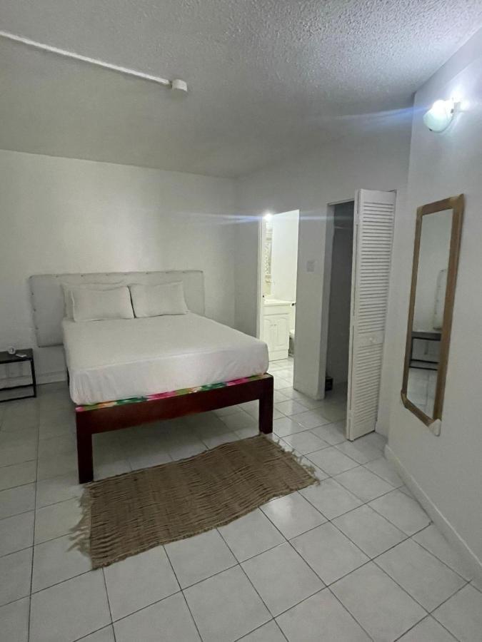 Finest Accommodation Marley Manor Apt # 513 Ground Floor 6 Marley Rd Kgn 6 Кінгстон Екстер'єр фото